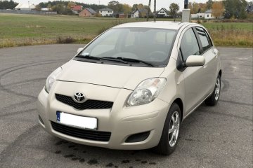 Toyota Yaris FL 1.3 benzyna + LPG *Klima*Hak*Alufelgi*