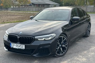 BMW M550i 4.4 530KM